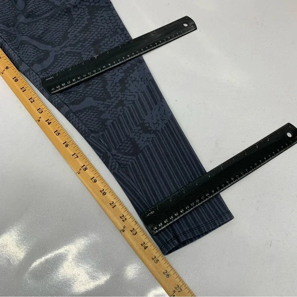 Soft Surroundings Leggings Plus 1X  Blue Print Tapered Elastic Waist Stretch - Picture 12 of 12